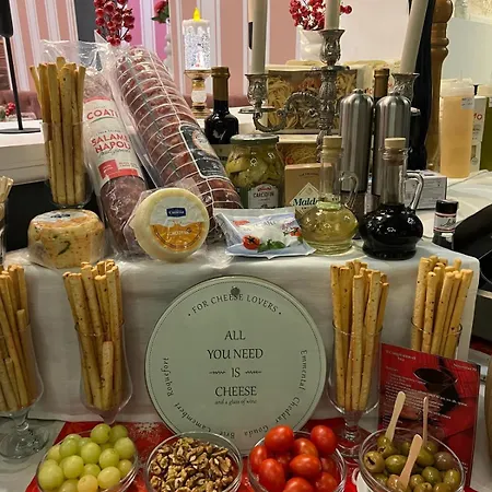 Les Jardins Carol 4*