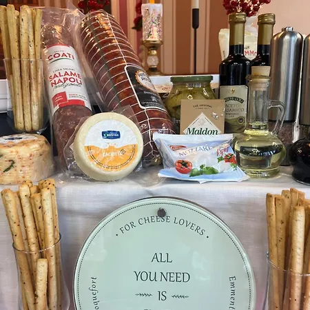 Les Jardins Carol Szálloda