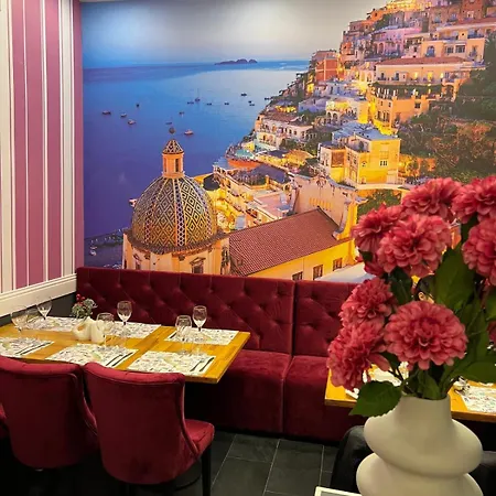 Les Jardins Carol Hotel Bukurešť