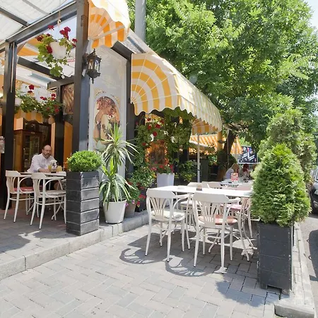 Les Jardins Carol