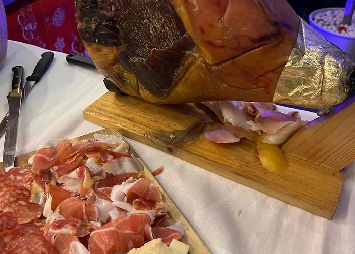 Les Jardins Carol Hotel