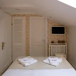 Hotel Les Jardins Carol