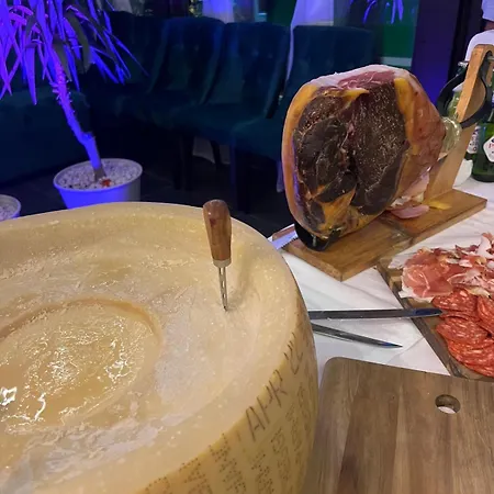 Les Jardins Carol 4* Bucarest