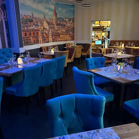 Les Jardins Carol Bucarest