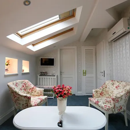 Hotel Les Jardins Carol Bucarest