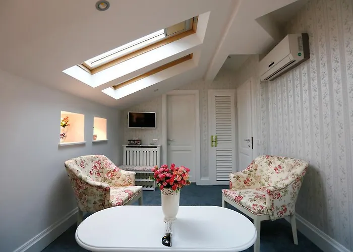 Hotel Les Jardins Carol Bucarest