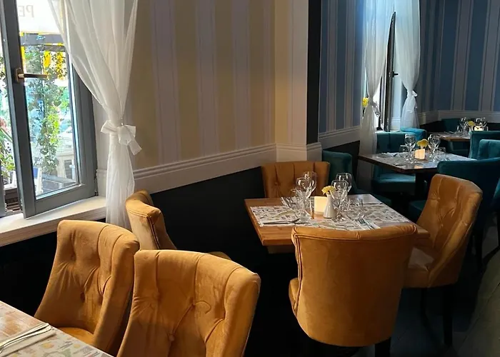 Les Jardins Carol 호텔 4*