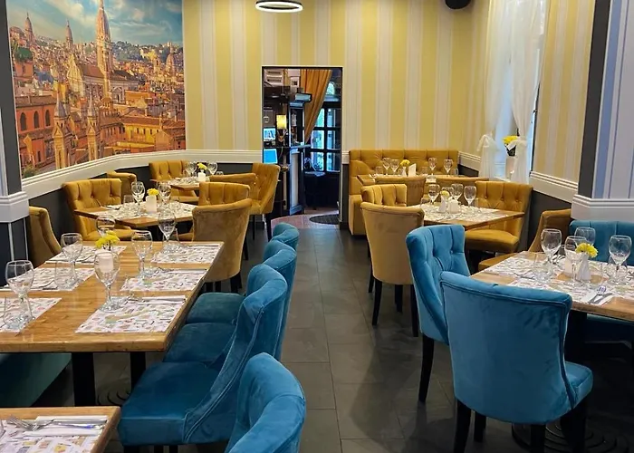 호텔 Les Jardins Carol 4*